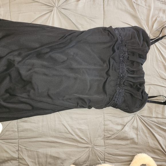 Jumpsuits - Picture 3 of 7